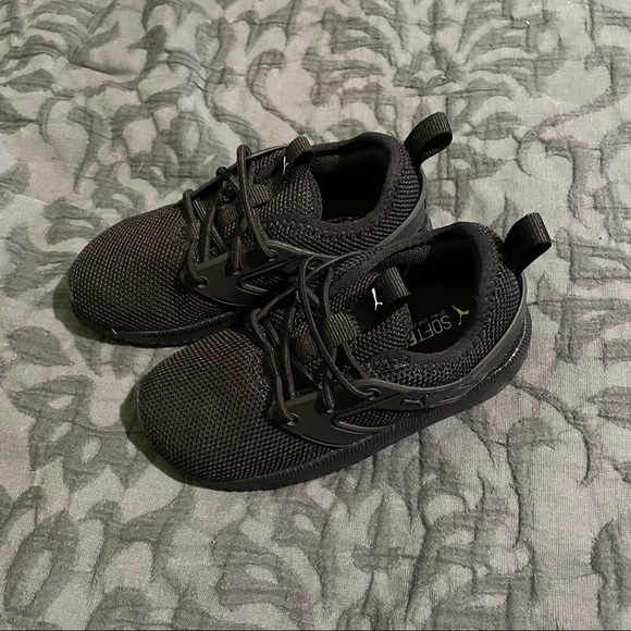 Puma Other - Like New Puma Black Sneakers